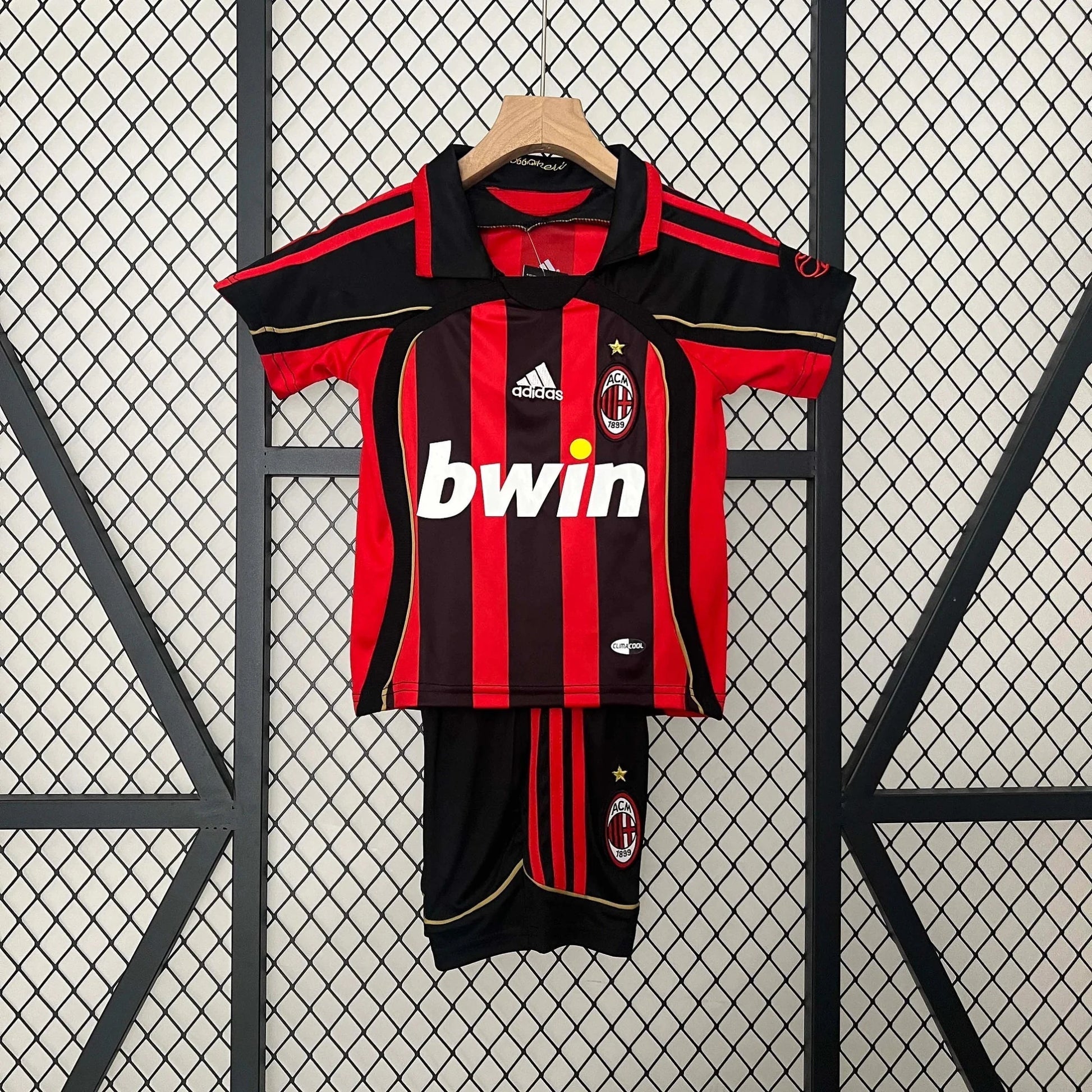 Classic Shirtss Milan 2006 Home Jersey Kids