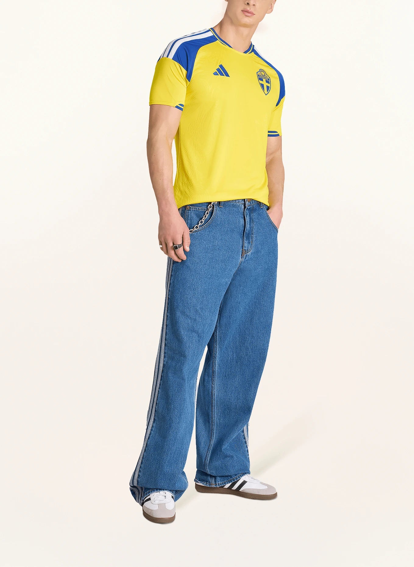 SWEDEN 26 HOME JERSEY