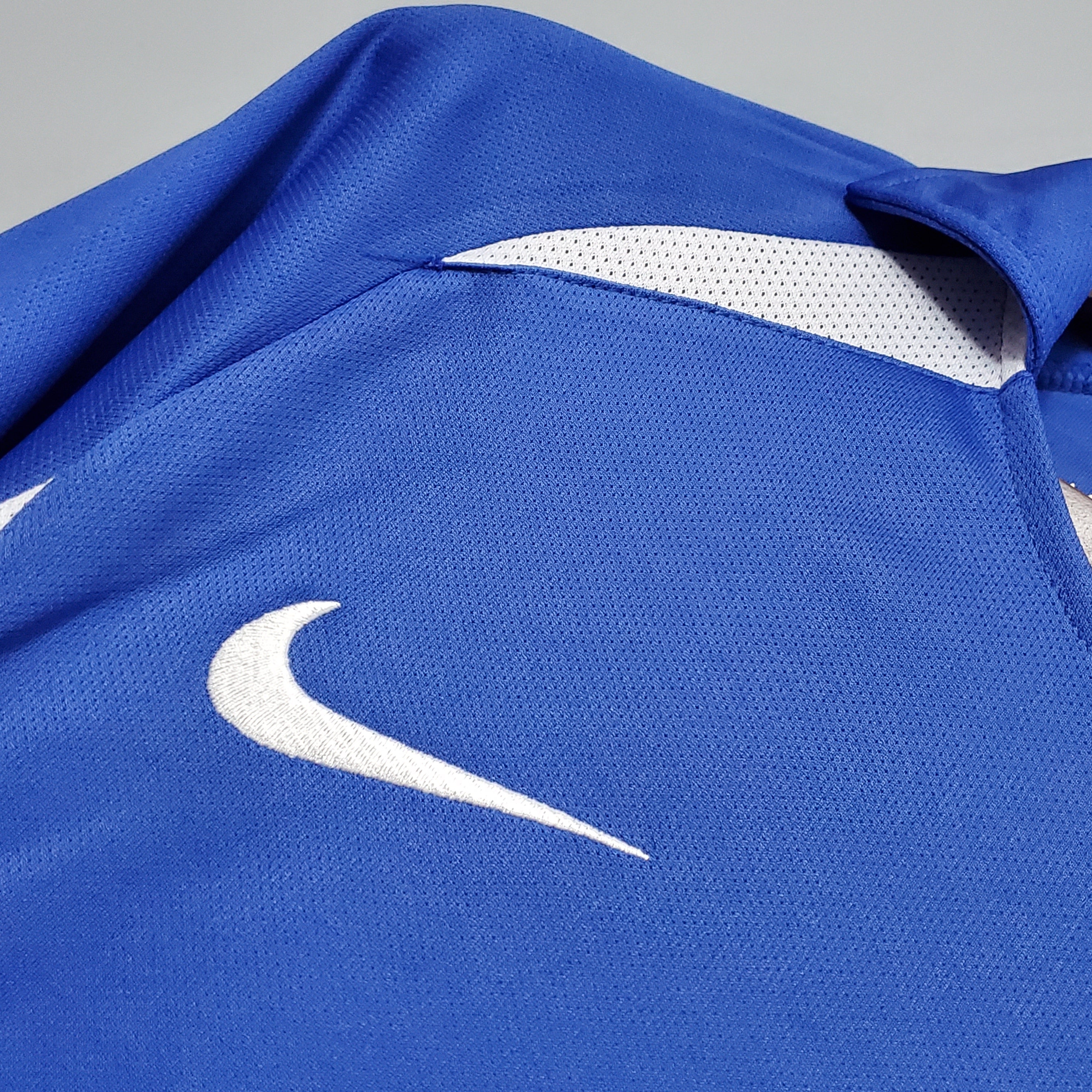 Classic Shirtss Brazil 2002 Away Jersey